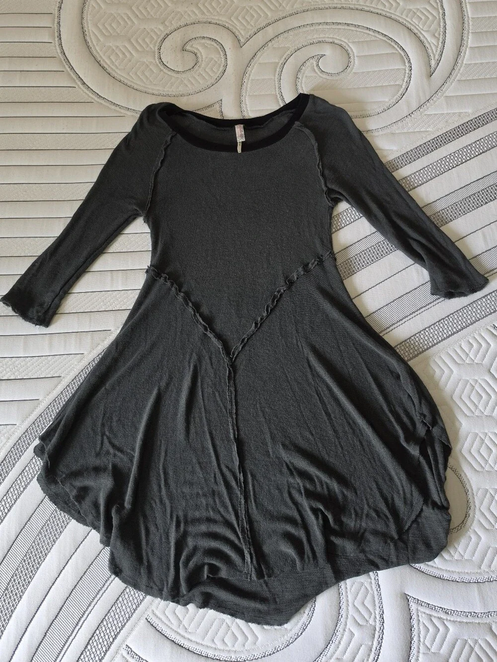 Free People Black Scoop Neck 3/4 Sleeve Tunic